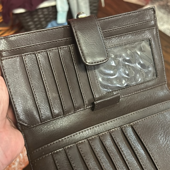 Esprit brown women’s wallet leather with snap coin - Picture 4 of 4